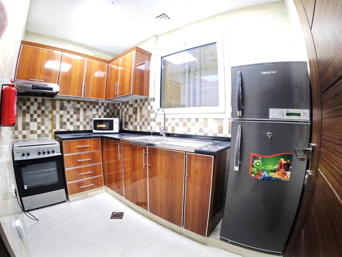 Karama Star Residence Dubai Eksteriør billede