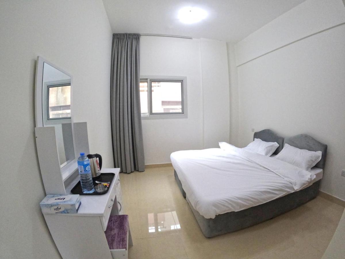 Karama Star Residence Dubai Eksteriør billede